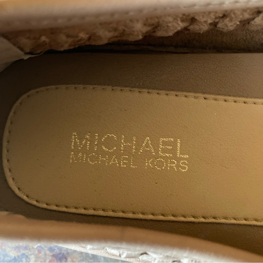 Michael Michael Kors Size 6.5 burnished tan leather slip on moccasins - Picture 12 of 12